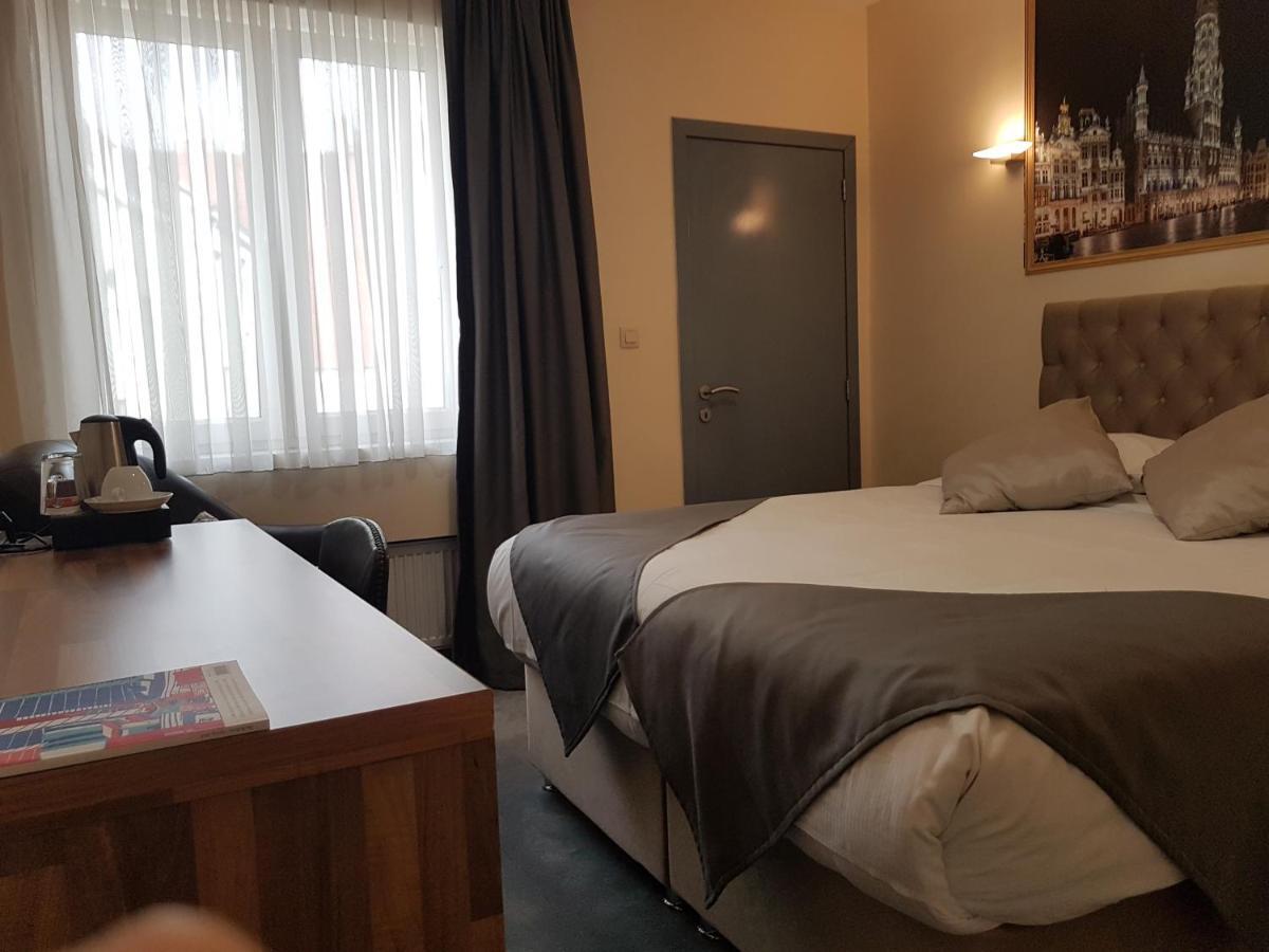 Hotel Meribel Saint-Josse-ten-Noode ภายนอก รูปภาพ